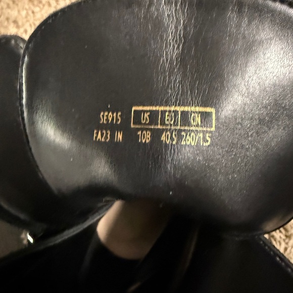 NEW STUART WEITZMAN 32MM Crystal Buckle Suede Ankle Boots - Picture 11 of 13